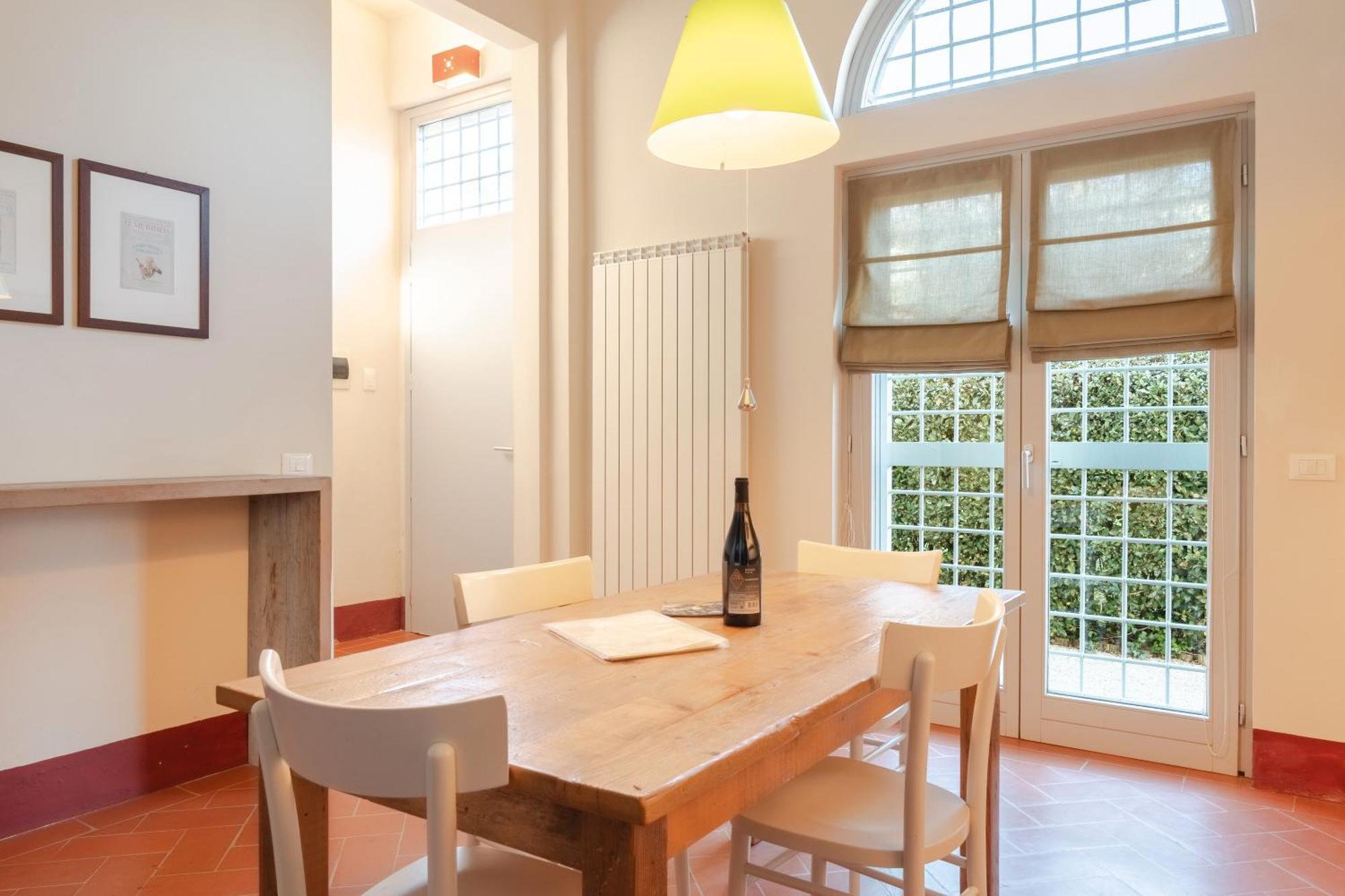 Borgo Syrah Hotel Cortona Bagian luar foto